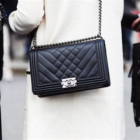 who got the chanel bag on the block|Chanel bag history.